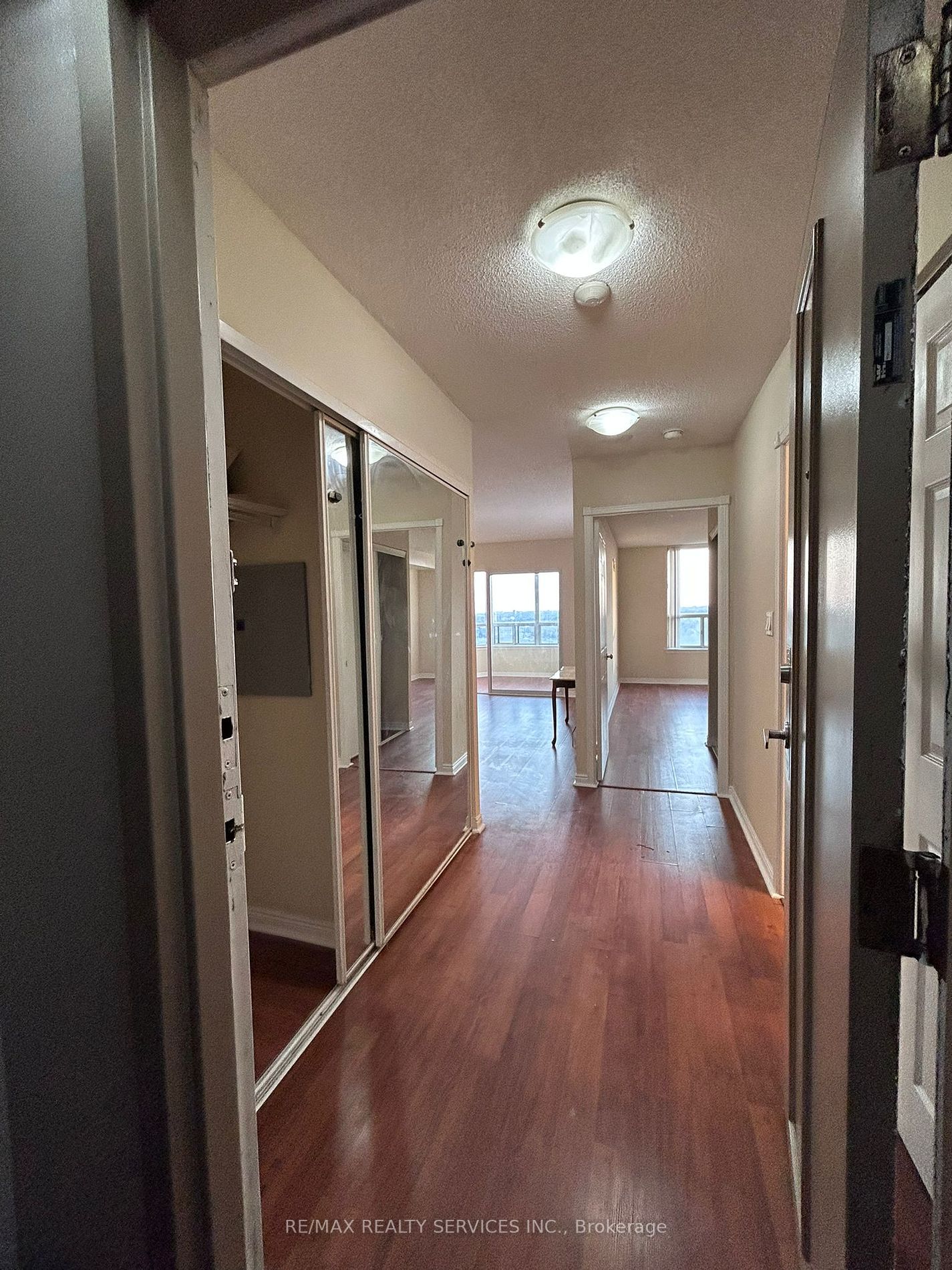 135 Hillcrest Ave, #2207