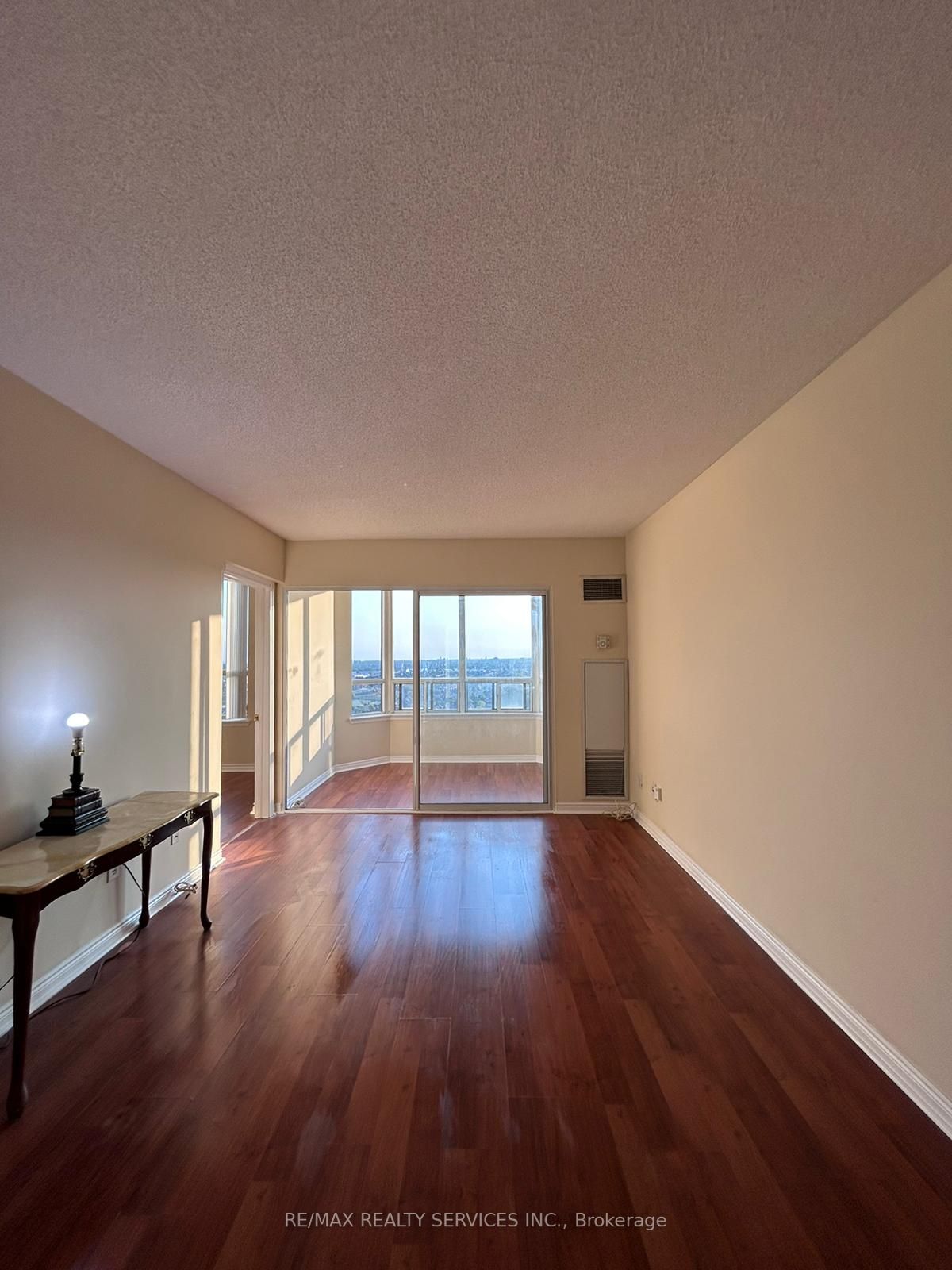 135 Hillcrest Ave, #2207