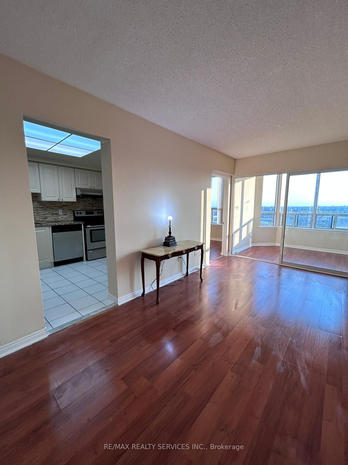 135 Hillcrest Ave, #2207