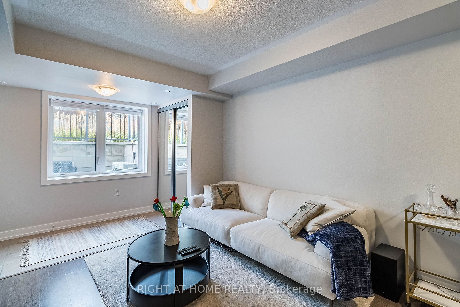6 Drummond St, #306