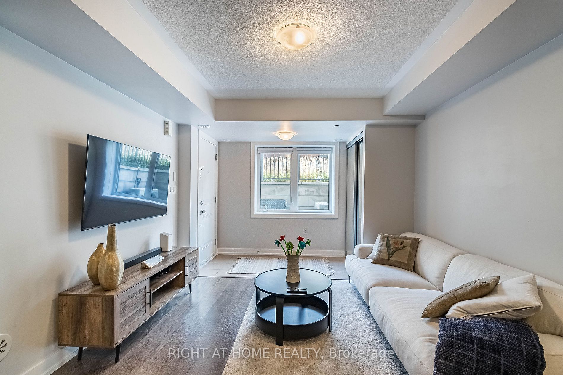 6 Drummond St, #306