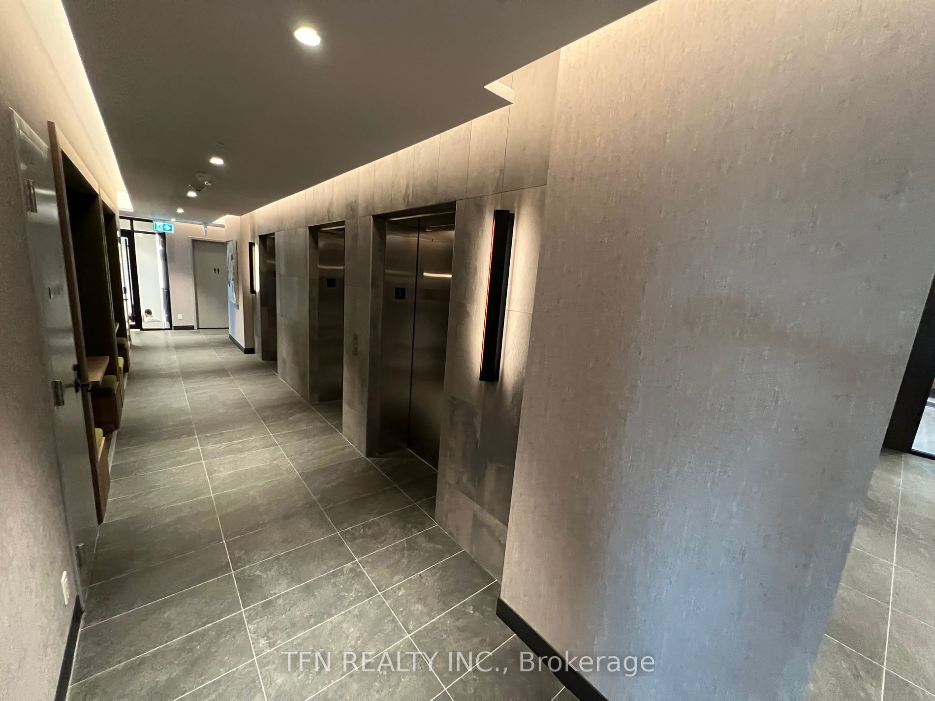 251 Manitoba Street, #109