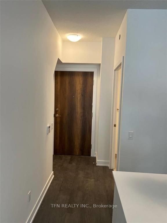 251 Manitoba Street, #109