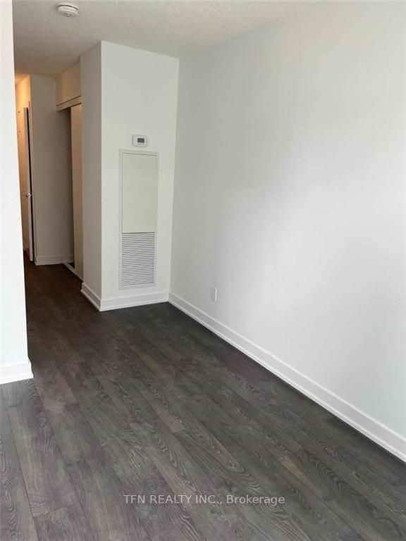 251 Manitoba Street, #109