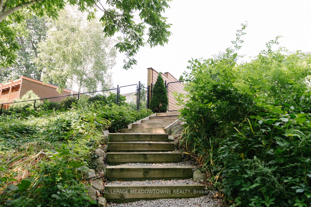 1298 Bramblewood Lane