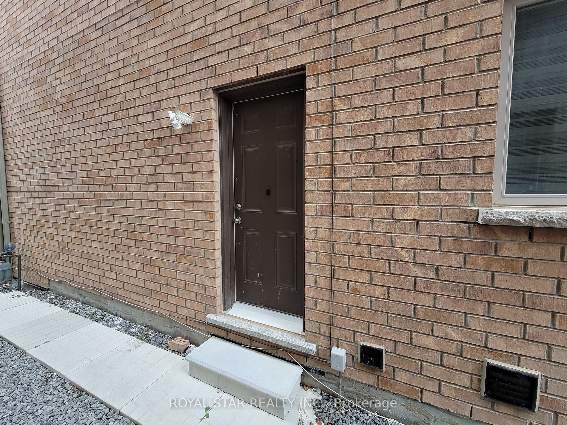 41 Hashmi Pl