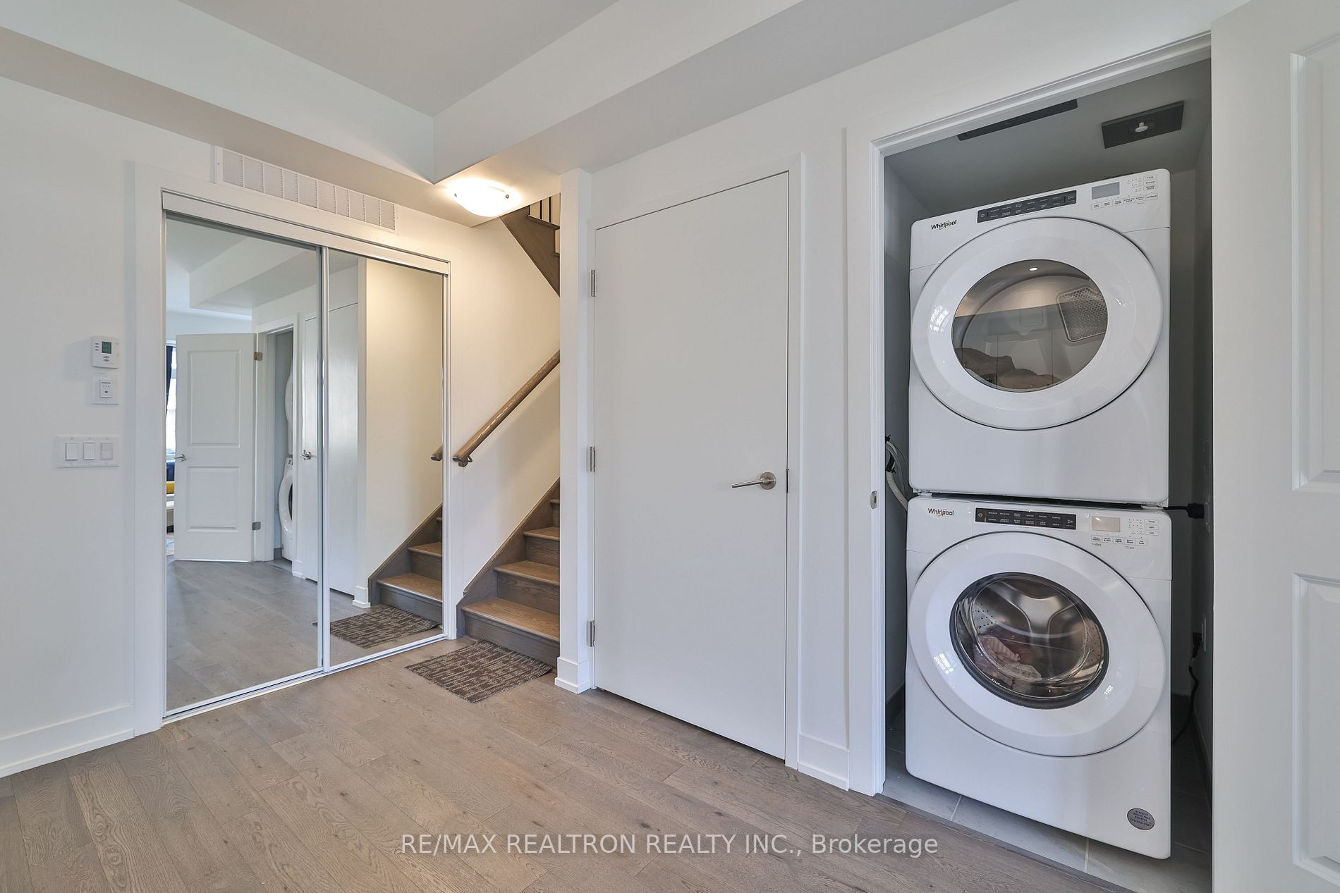 1070 Douglas Mccurdy Circ, #224