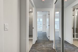 2450 Old Bronte Rd W, #318