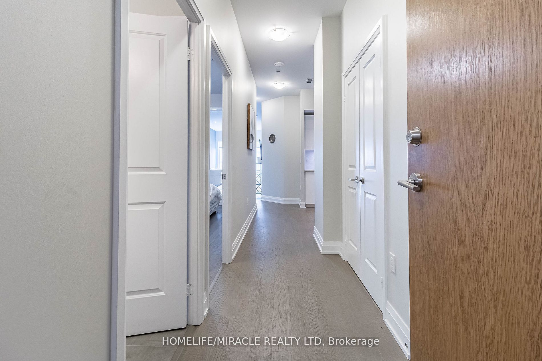 20 Shore Breeze Dr, #609