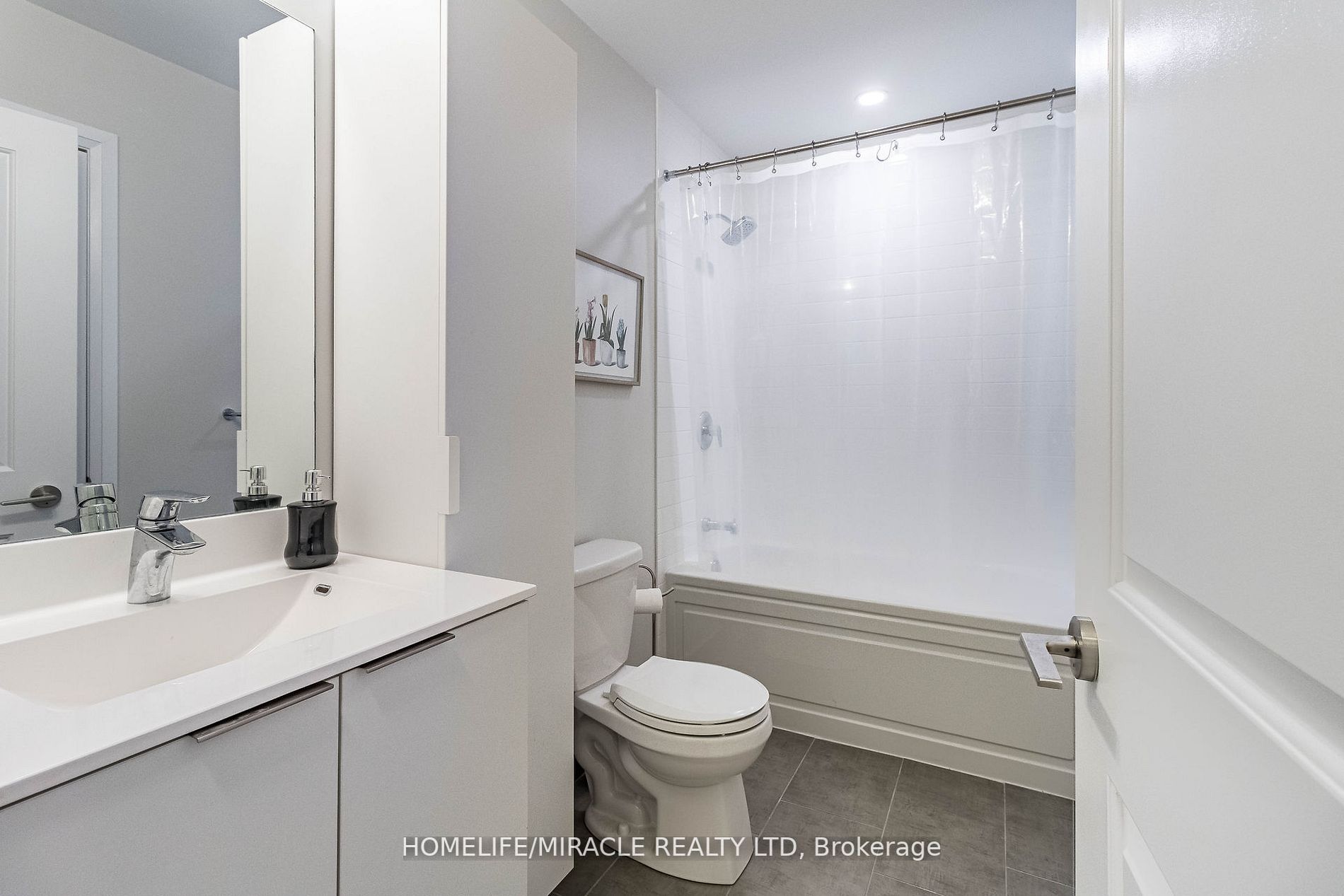 20 Shore Breeze Dr, #609