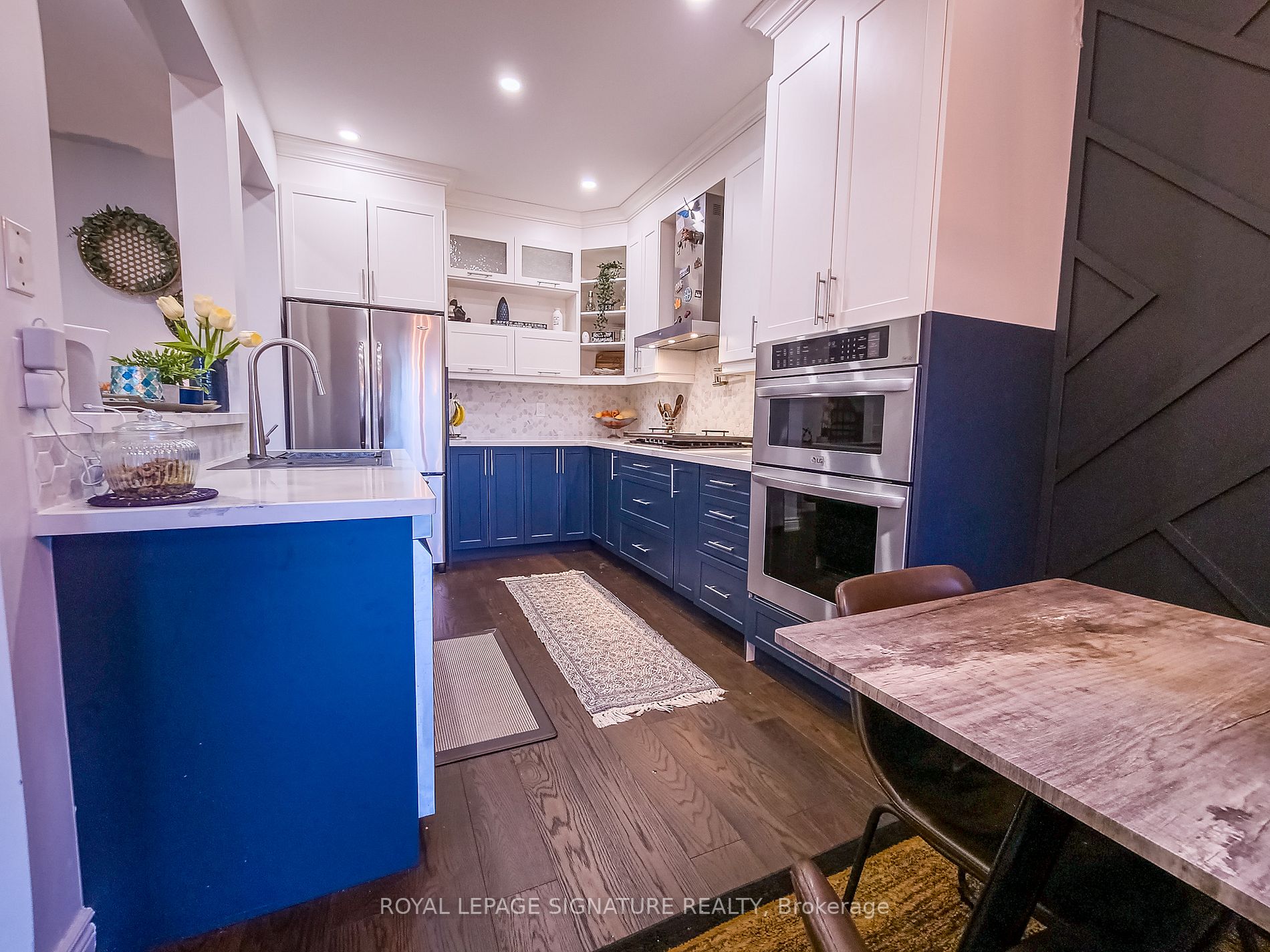 2229 Walkers Line, #28