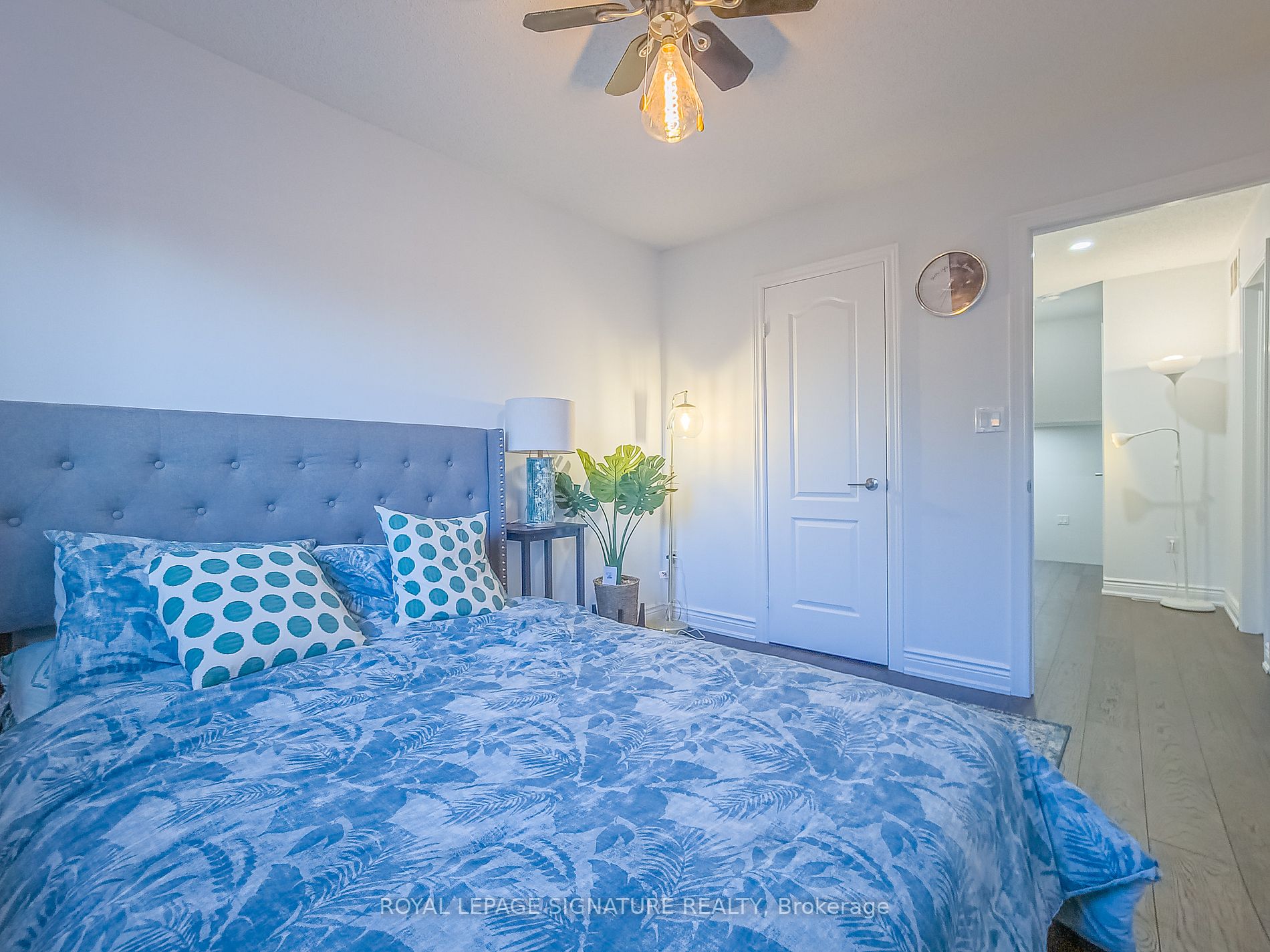 2229 Walkers Line, #28