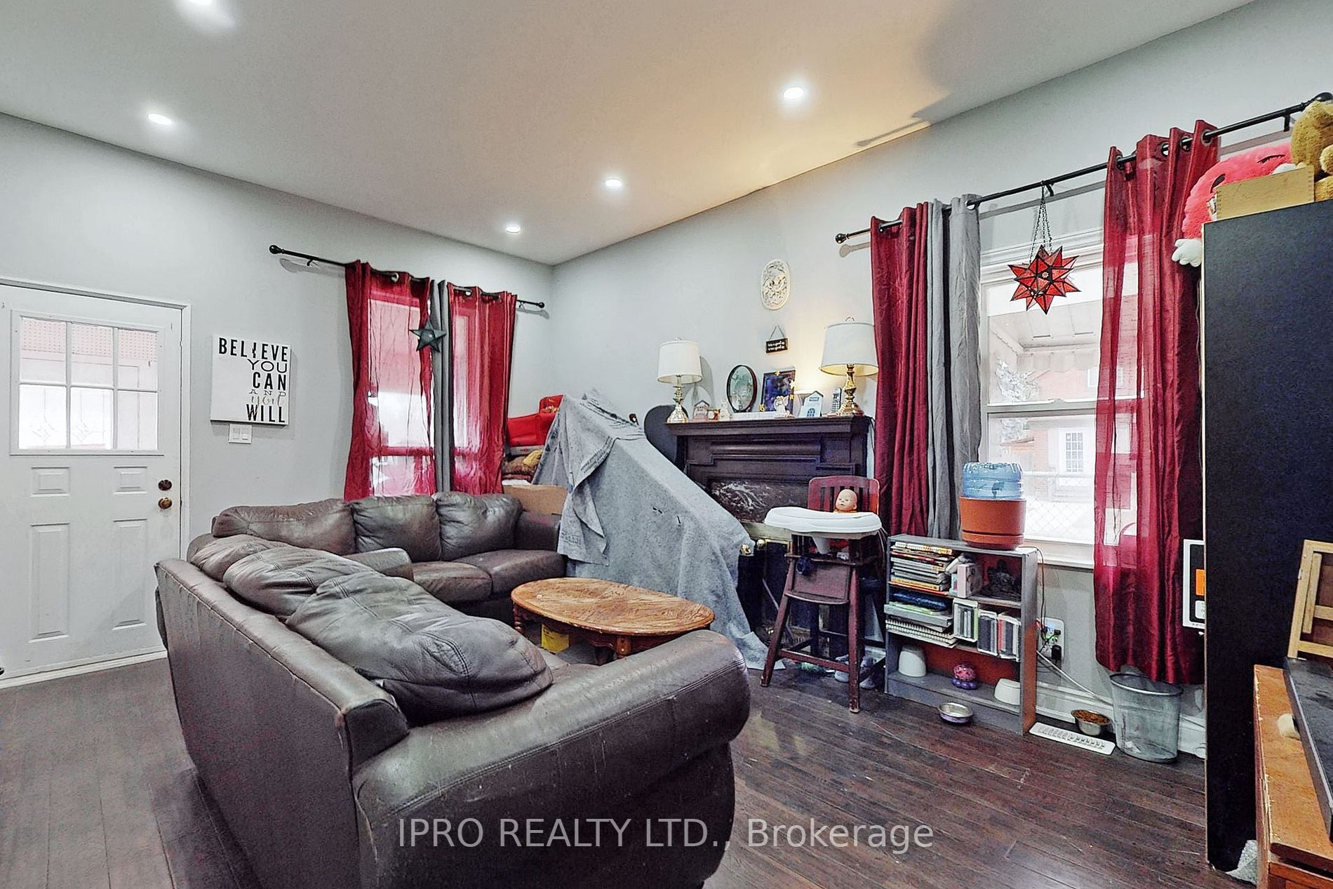 22 Jessie St