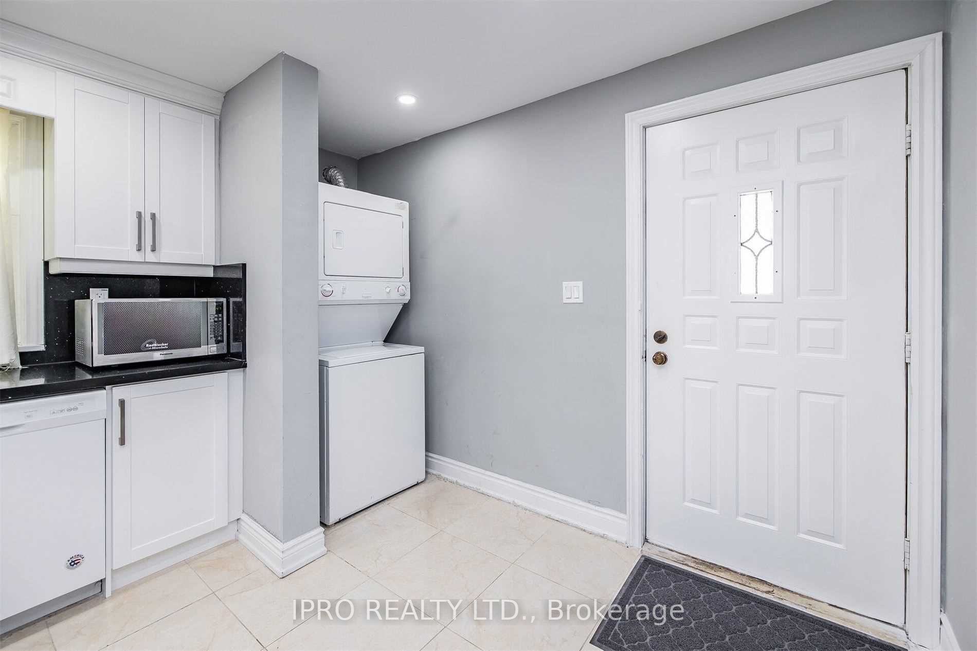 22 Jessie St