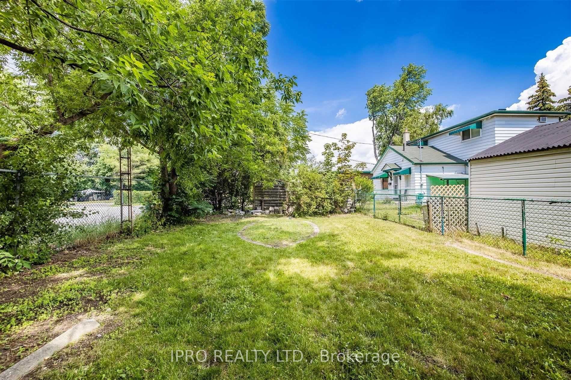 22 Jessie St