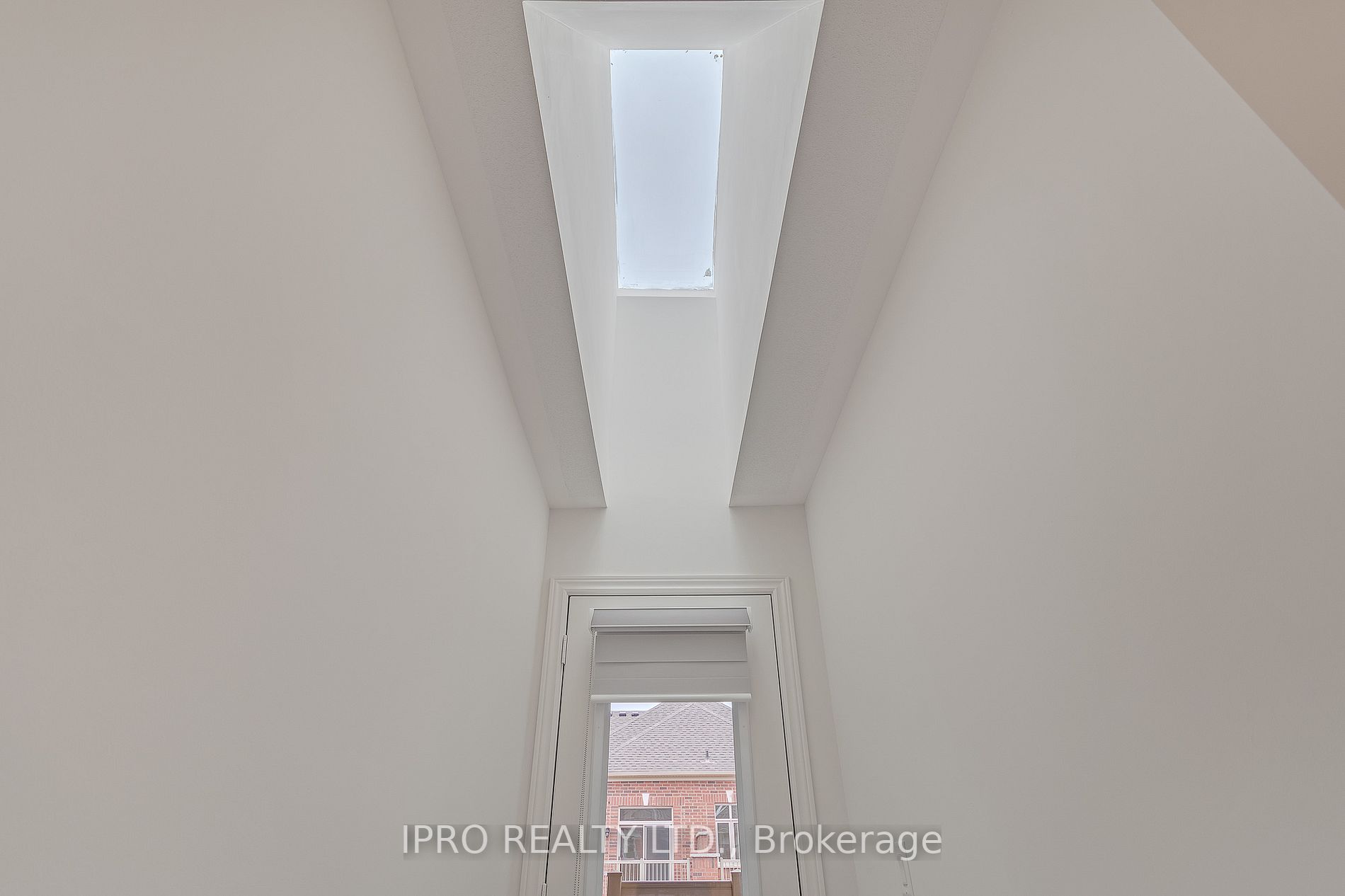 481 Manhattan Common