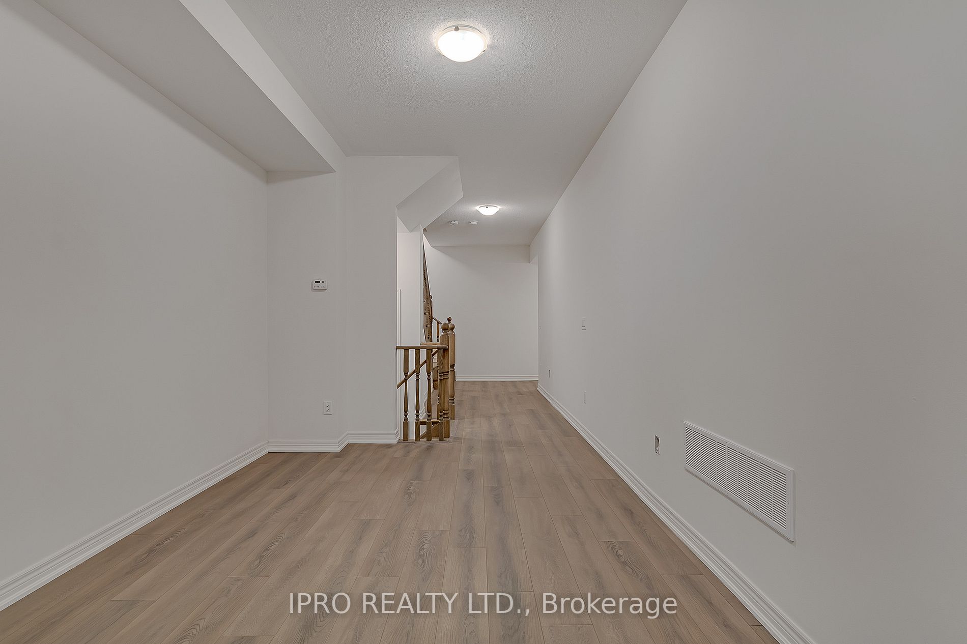 481 Manhattan Common