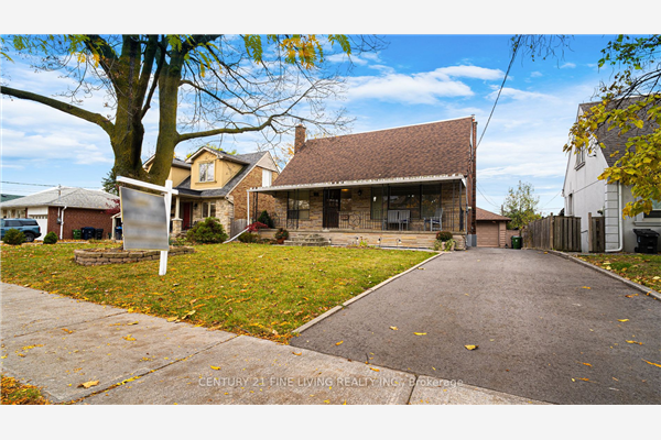 80 Amesbury Dr W, Toronto