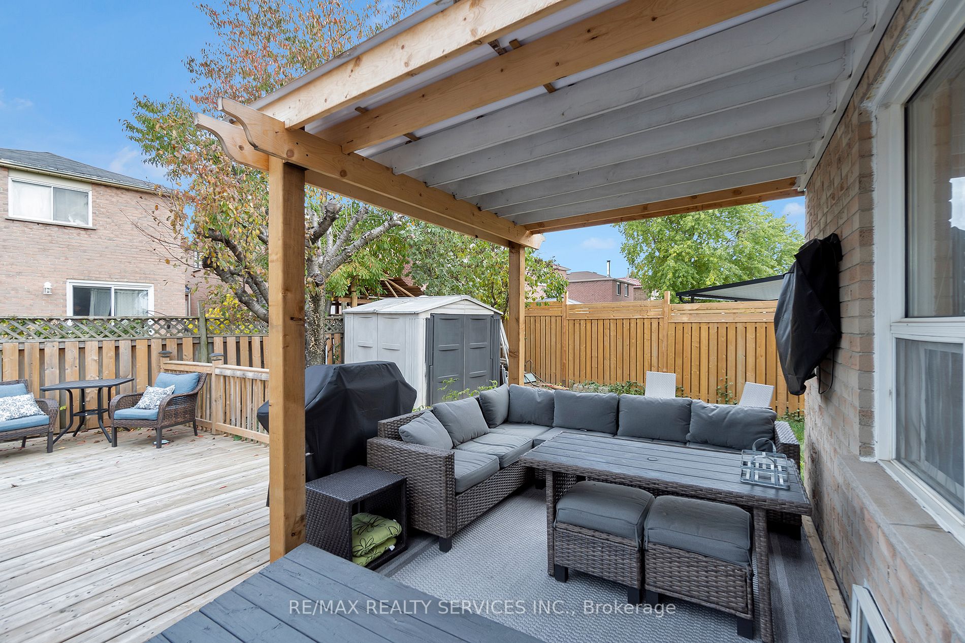 12 Crandall Crt