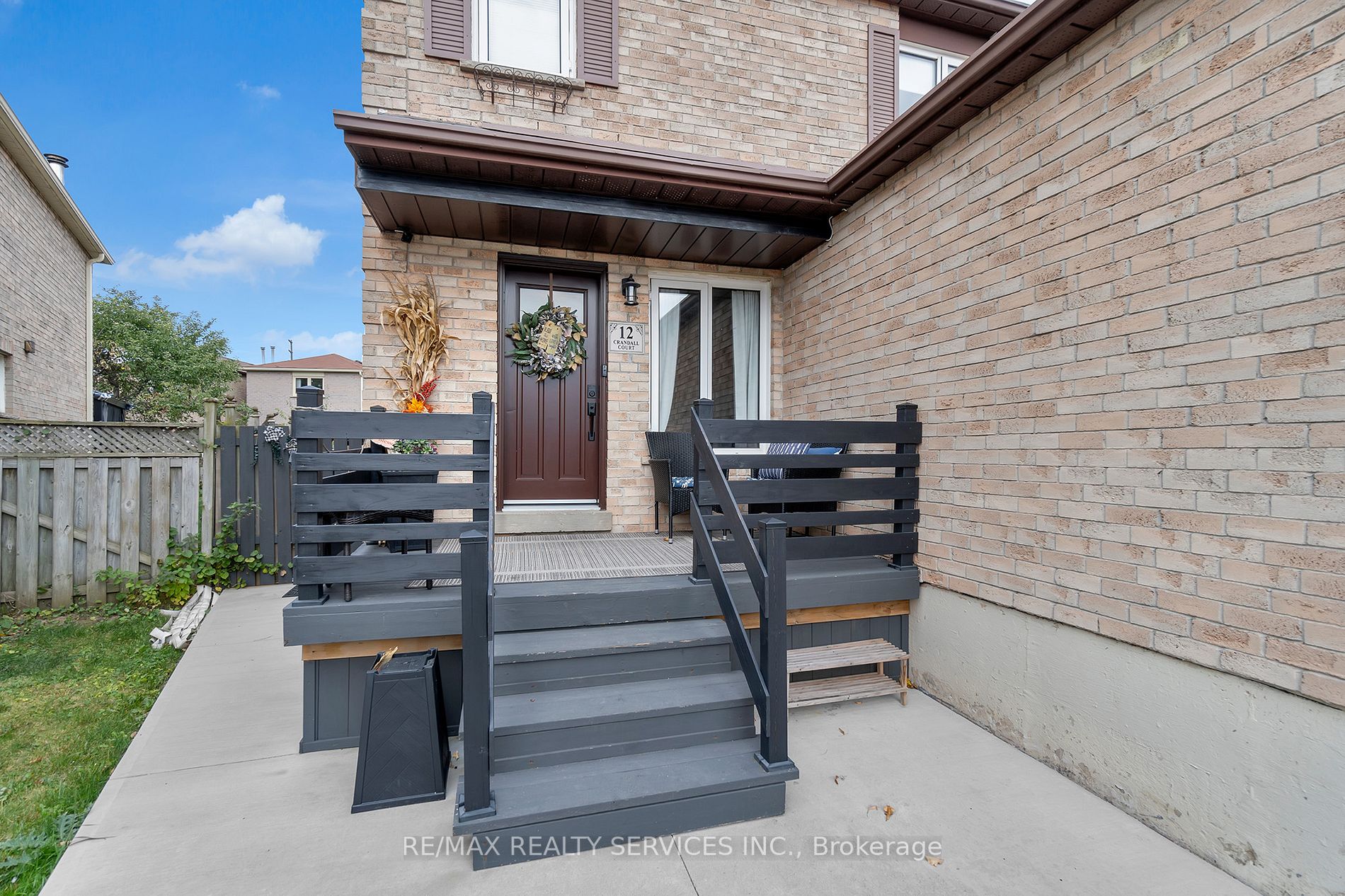 12 Crandall Crt