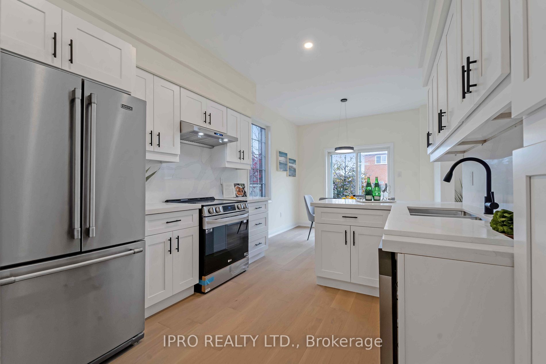 162 Ellis Cres