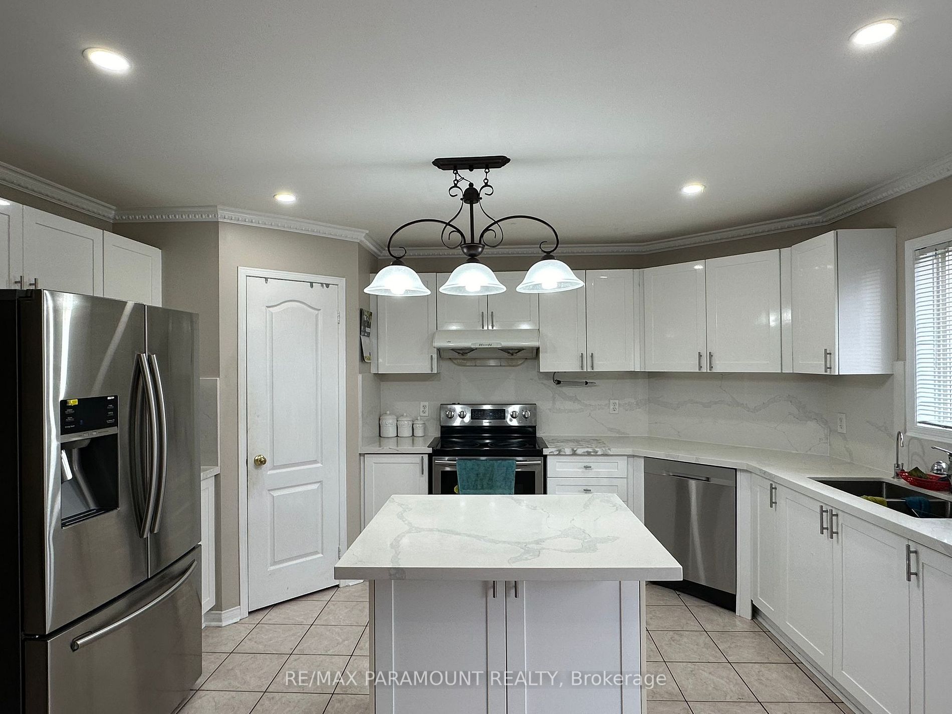 13 Beachpoint Blvd