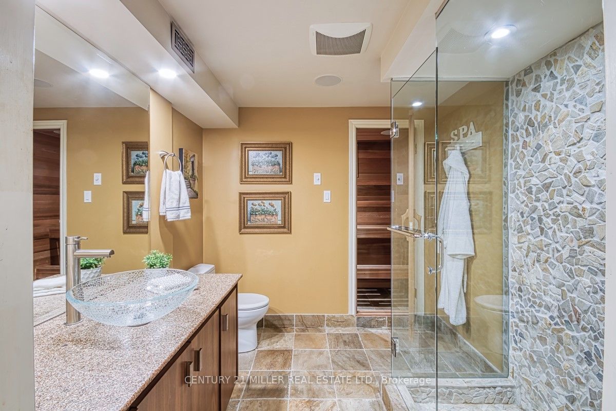 59 Colonial Cres