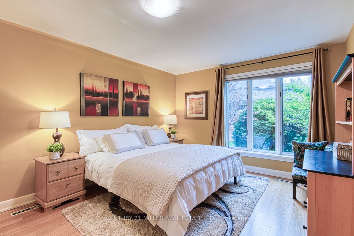 59 Colonial Cres