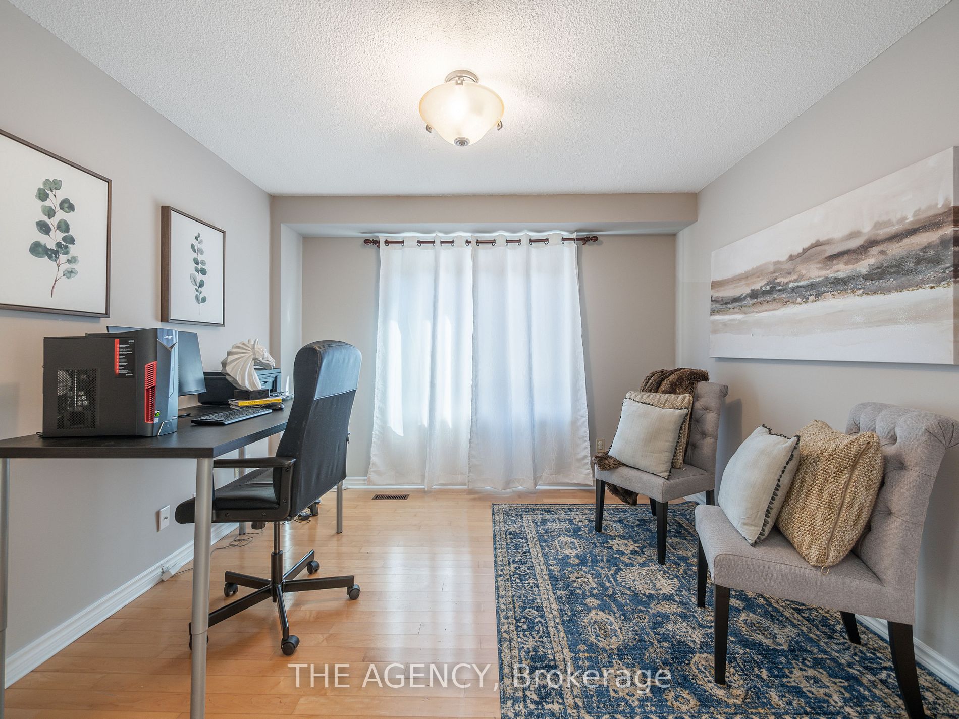 3538 Burgess Cres