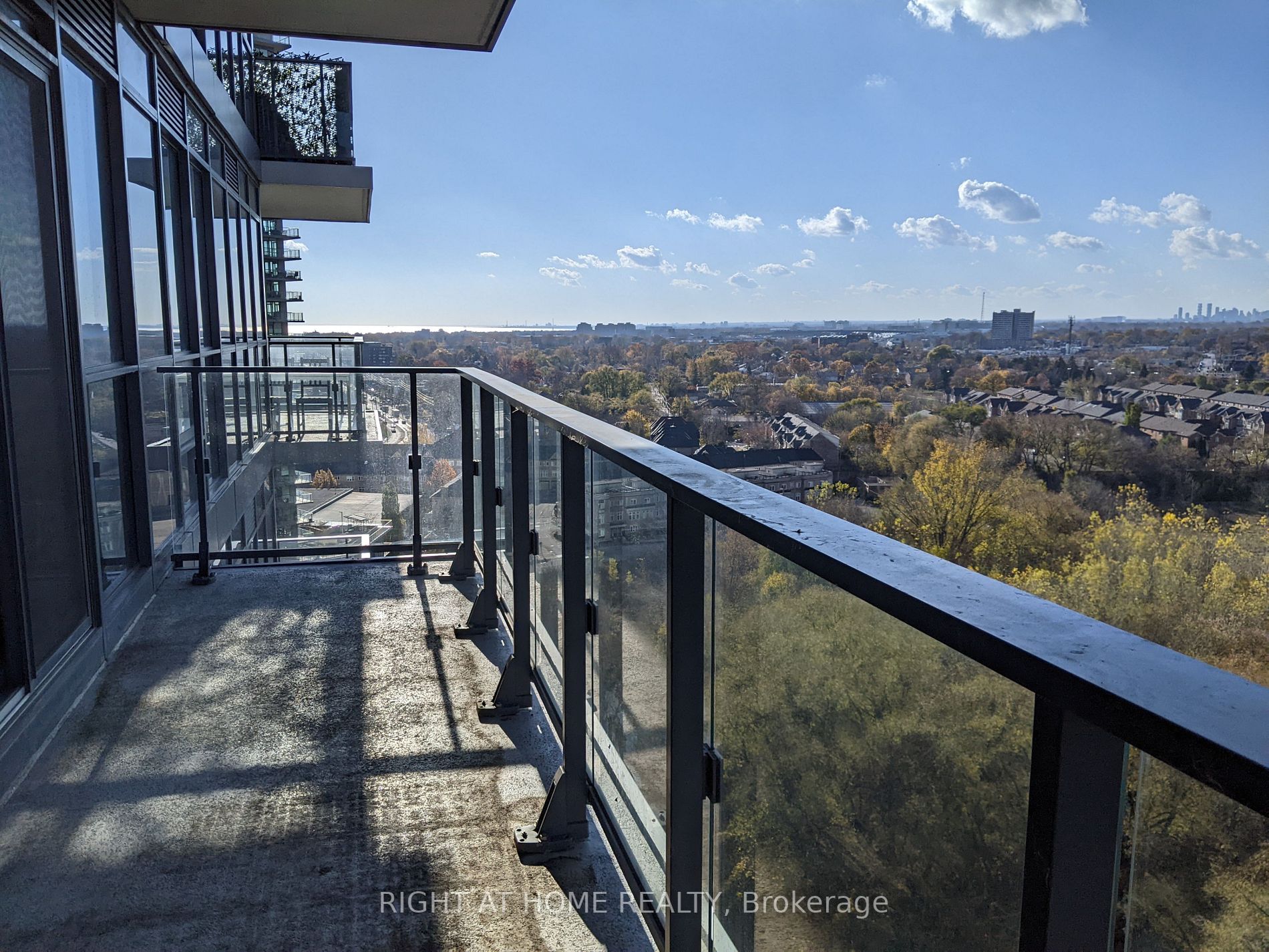 2220 Lake Shore Blvd W, #1703