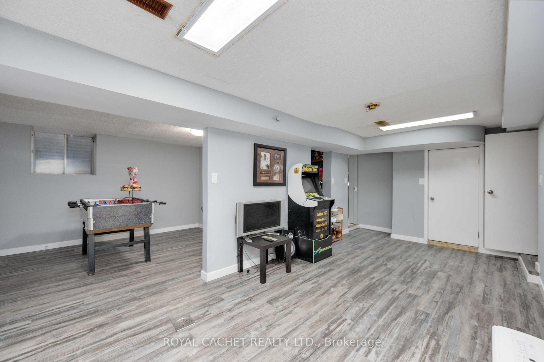 128 Gilley Road N