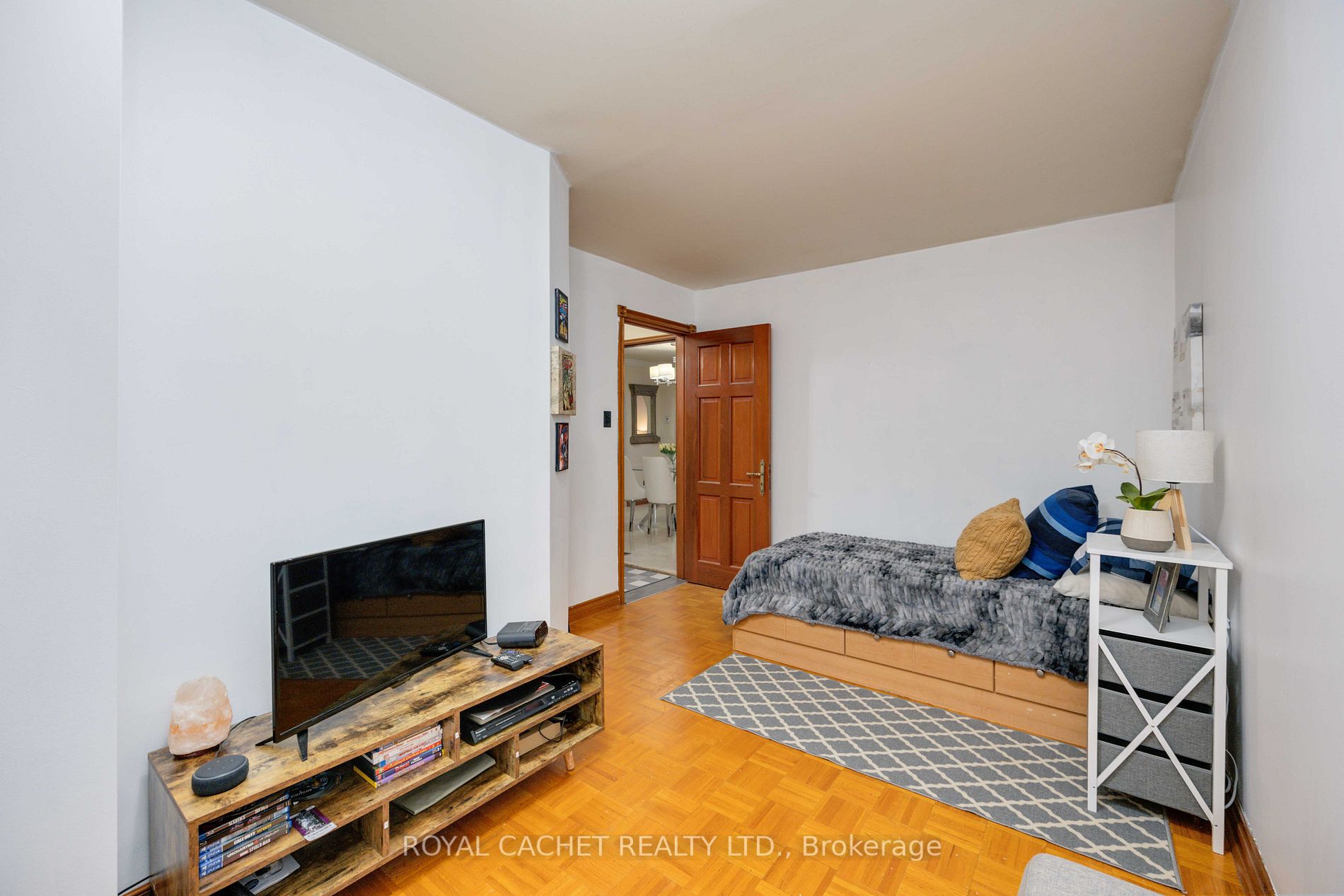 128 Gilley Road N