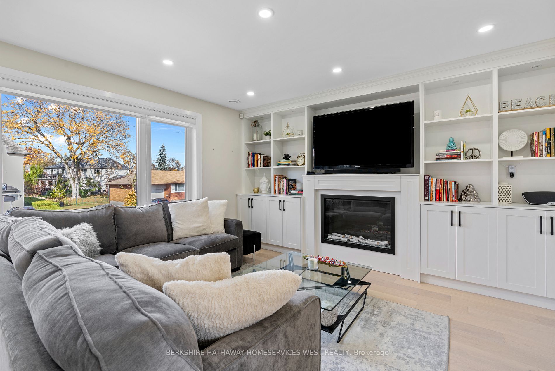 47 Leland Ave