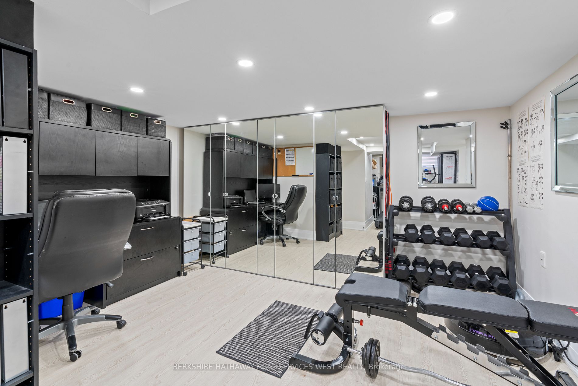 47 Leland Ave