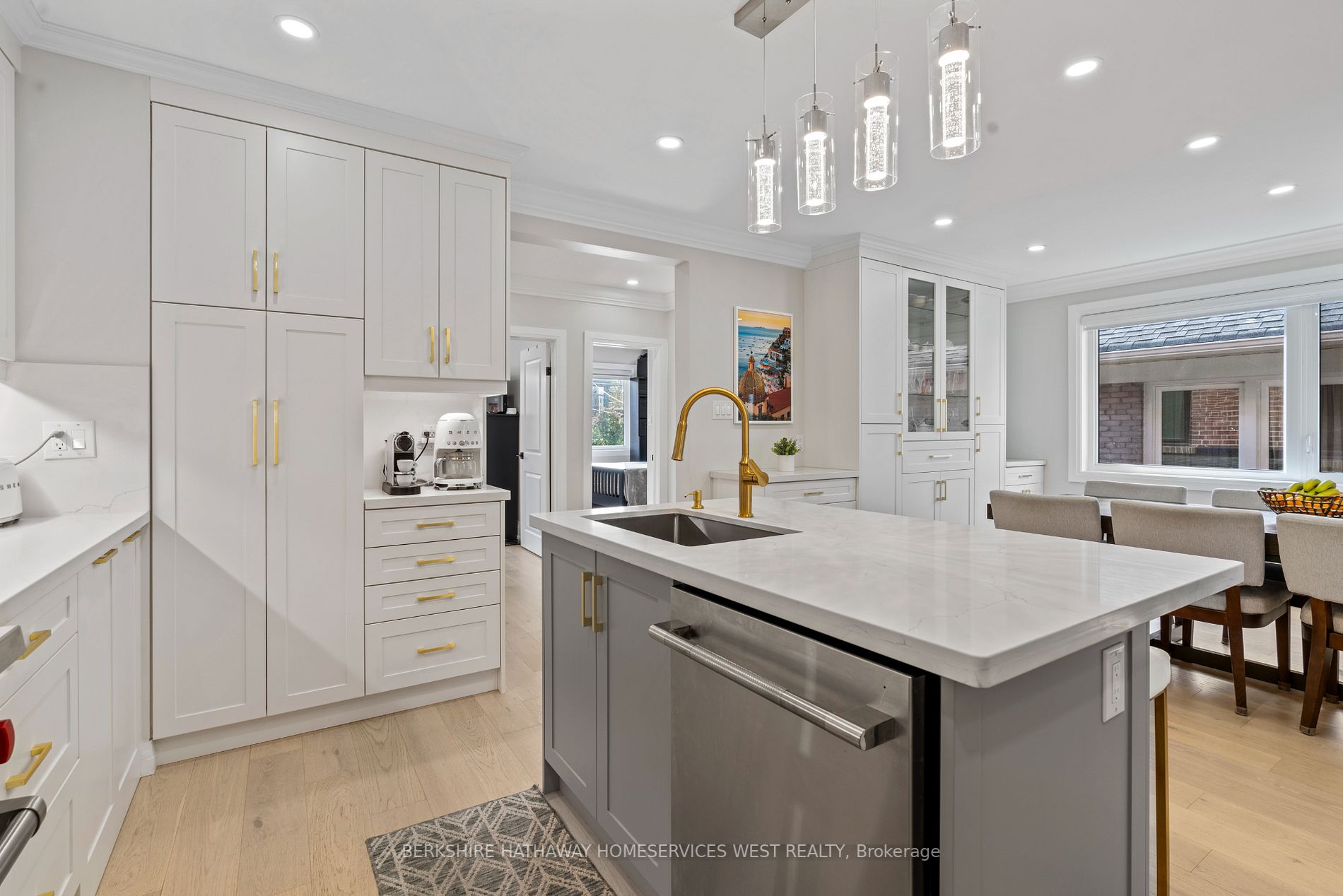 47 Leland Ave