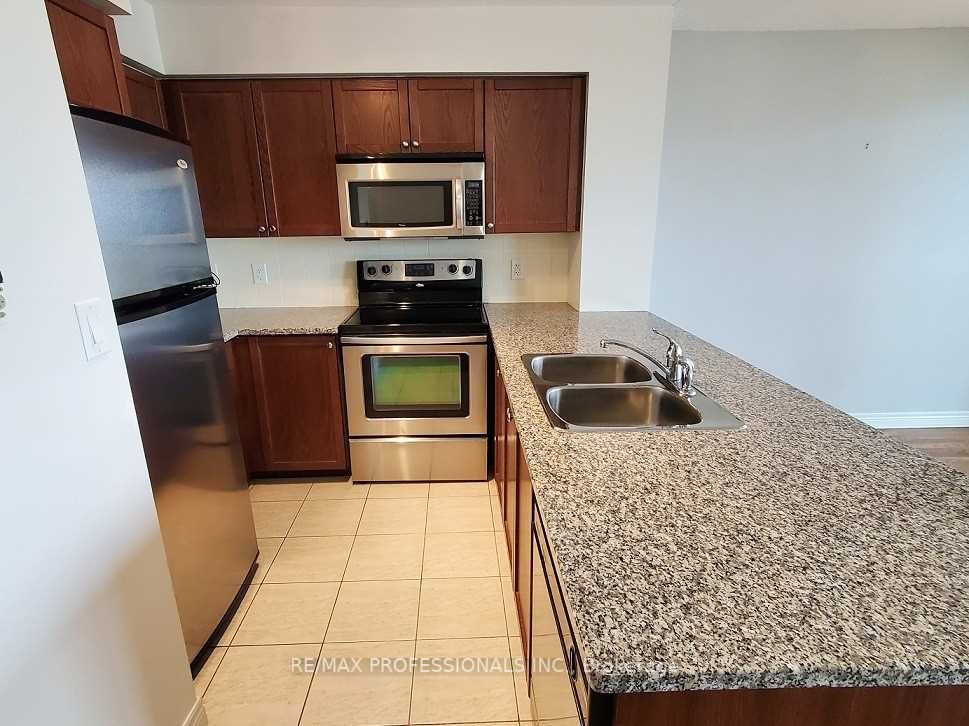 208 Enfield Pl, #2202