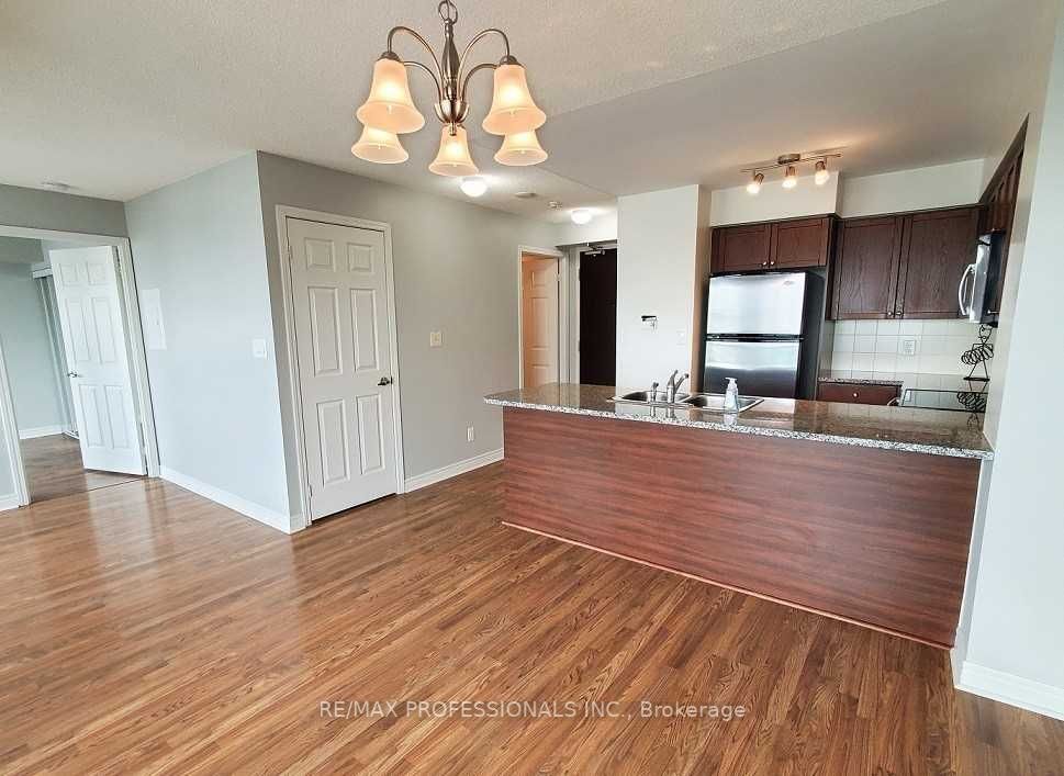 208 Enfield Pl, #2202
