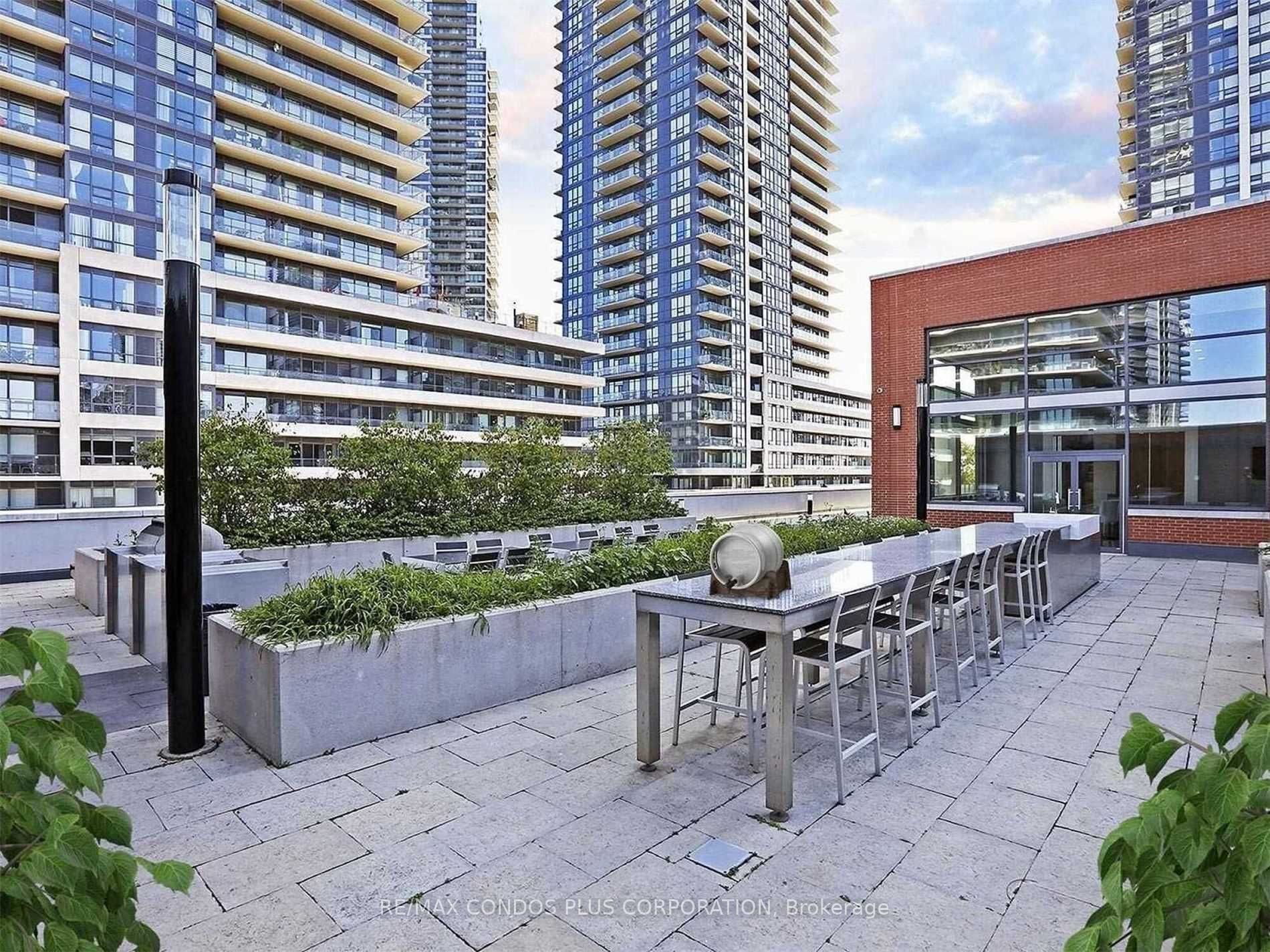 2212 Lake Shore Blvd W, #2909