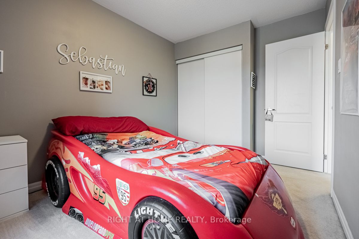 41 Mercedes Rd