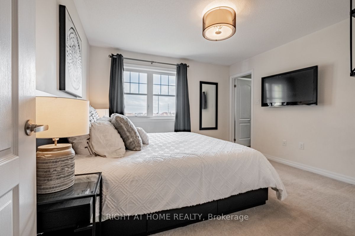 41 Mercedes Rd