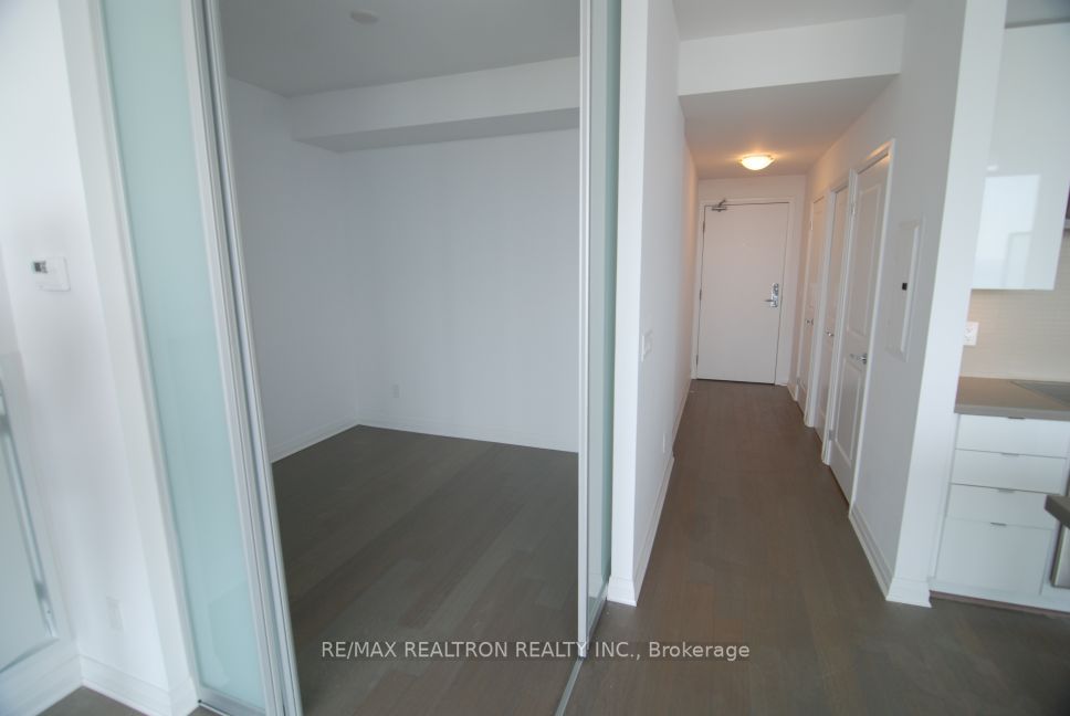 59 Annie Craig Dr, #2505