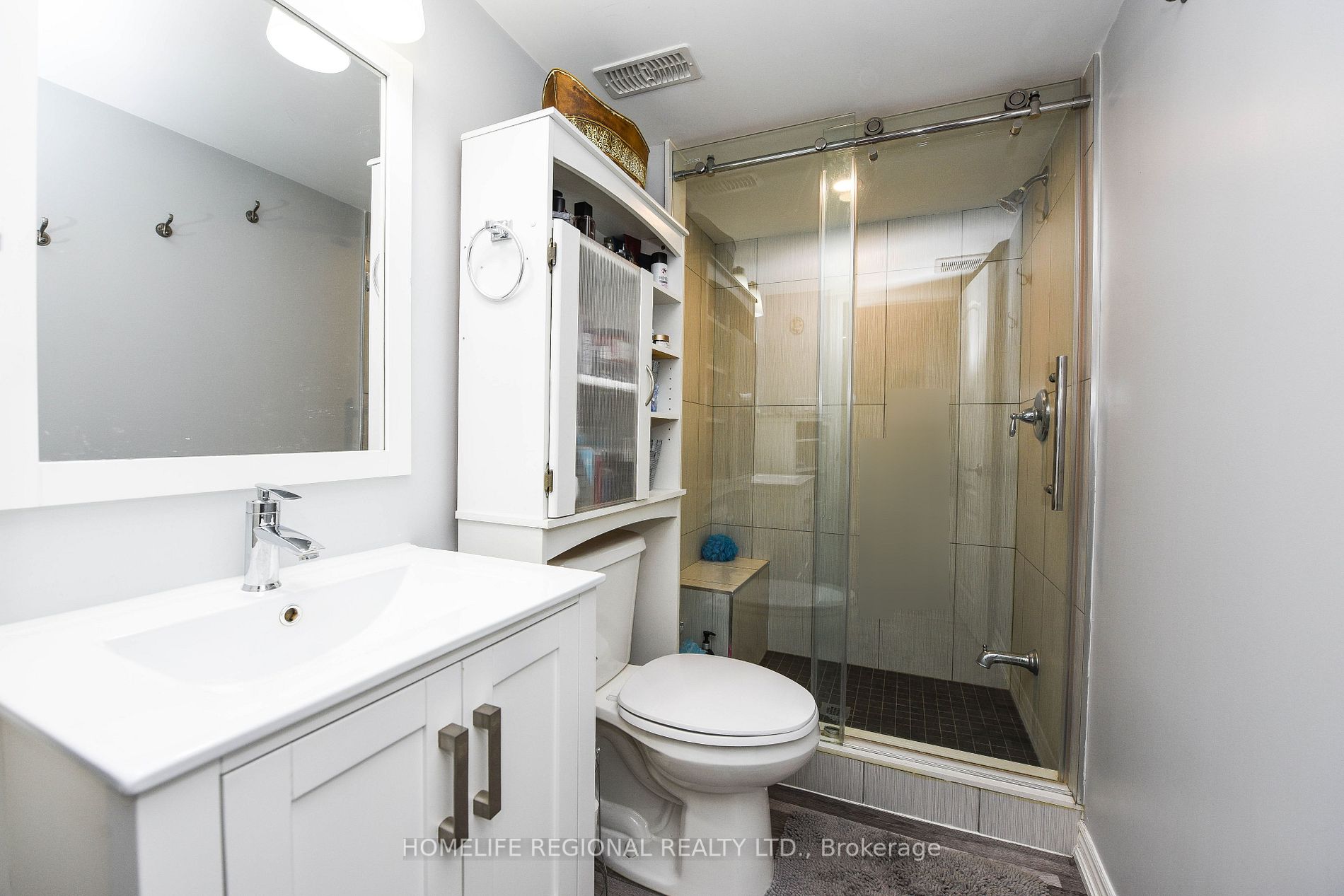 1264 Clifford Pt