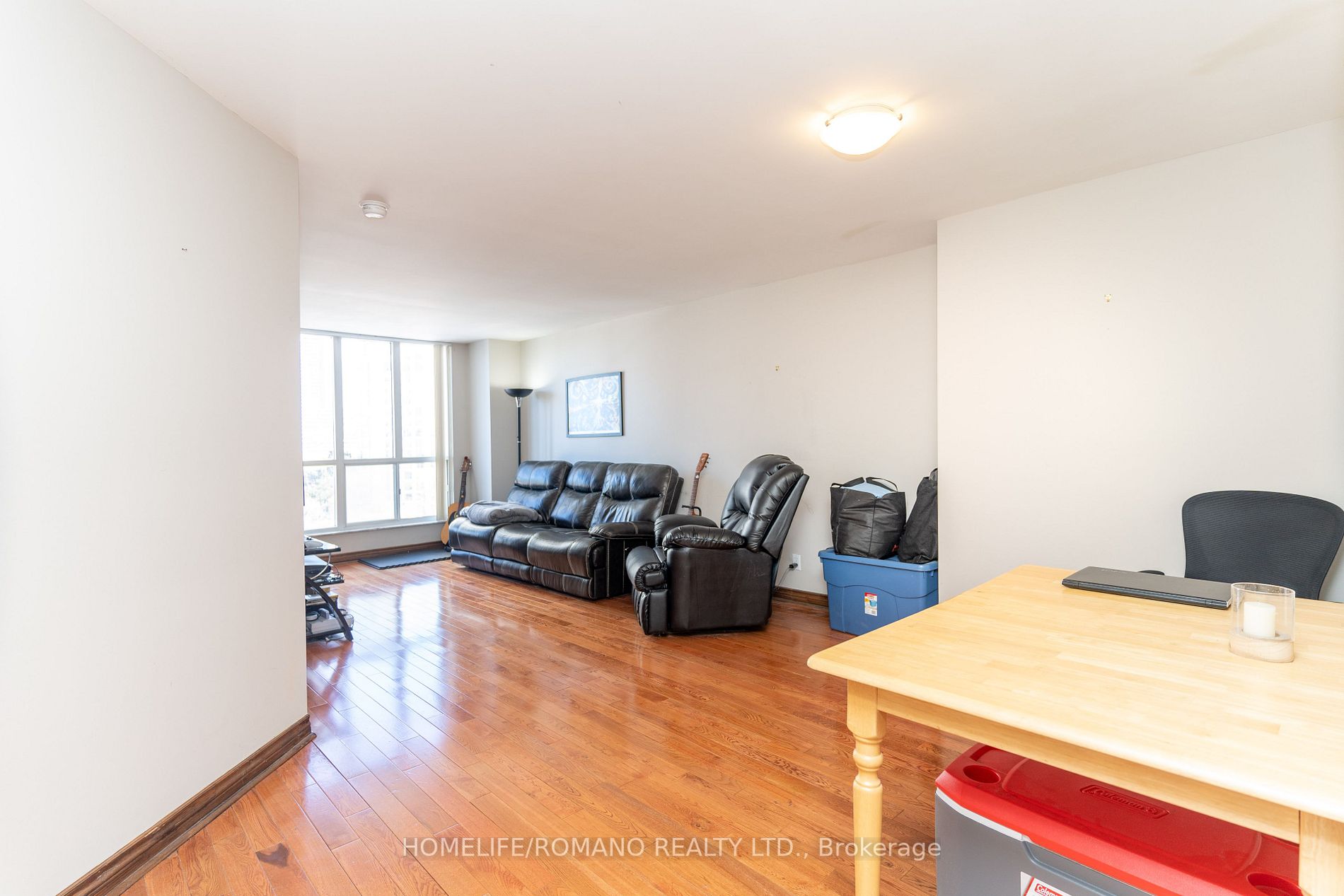 2287 Lake Shore Blvd W, #406