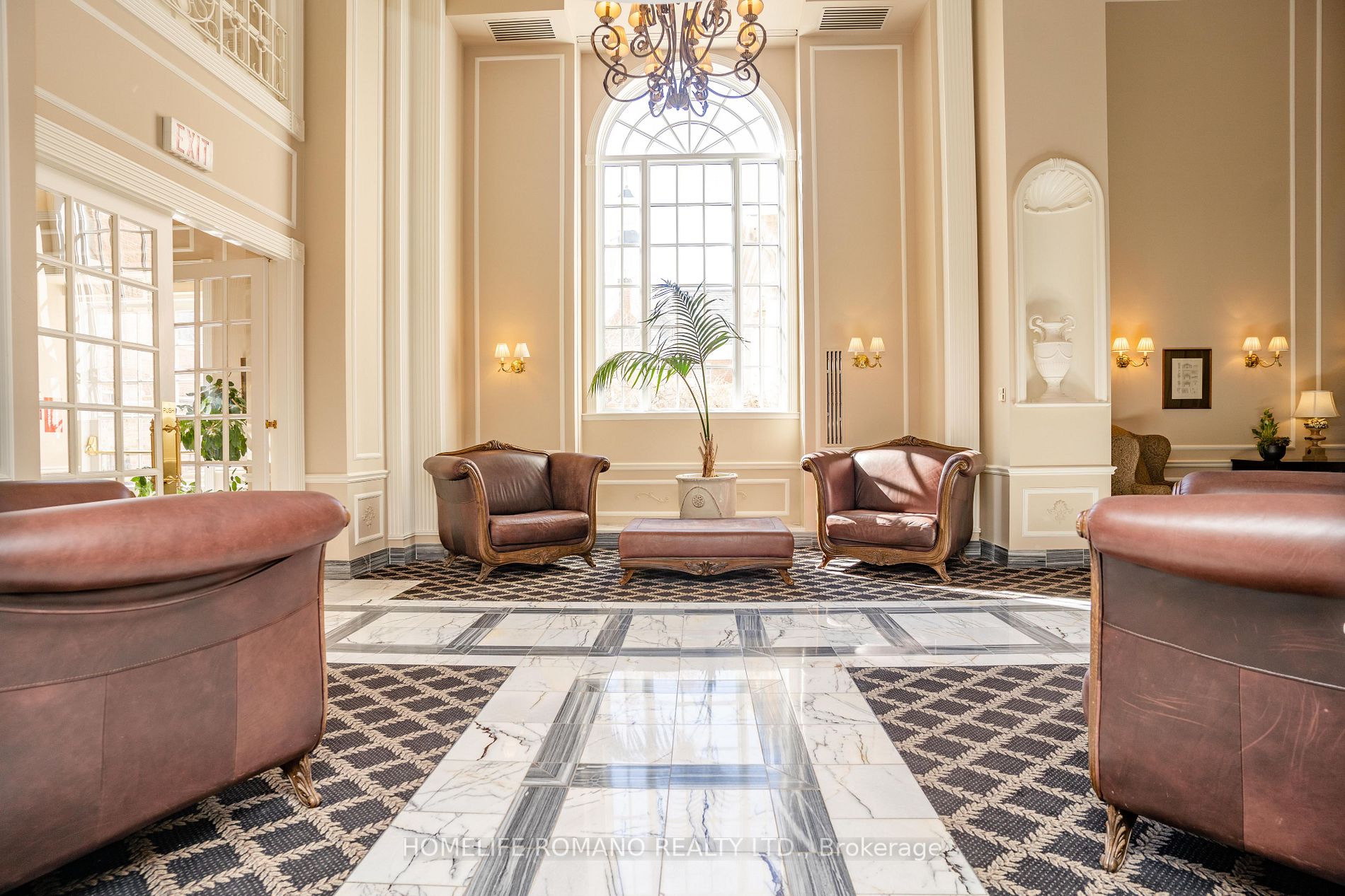 2287 Lake Shore Blvd W, #406
