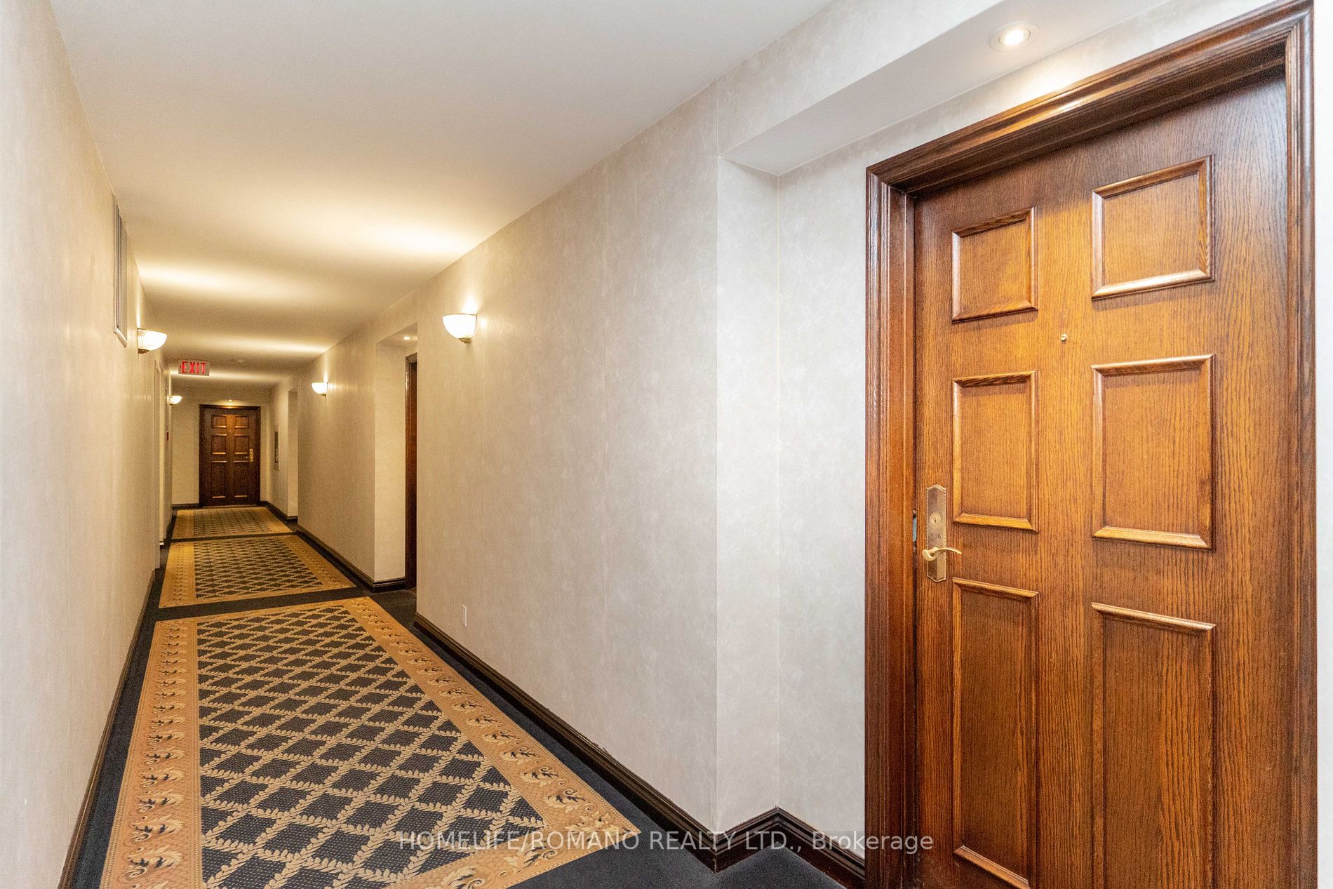 2287 Lake Shore Blvd W, #406
