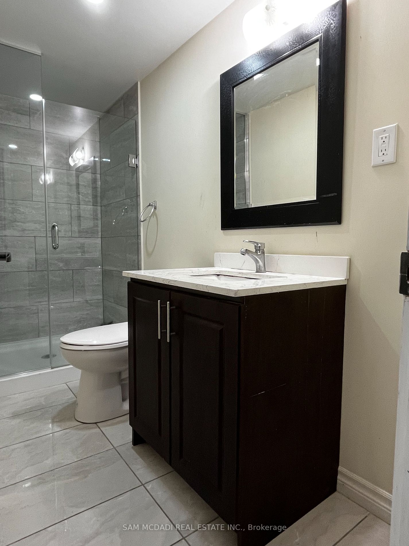 36 Edsel Rd