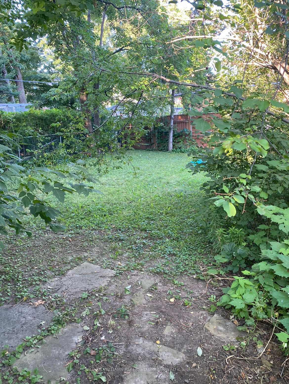20 Boylen St
