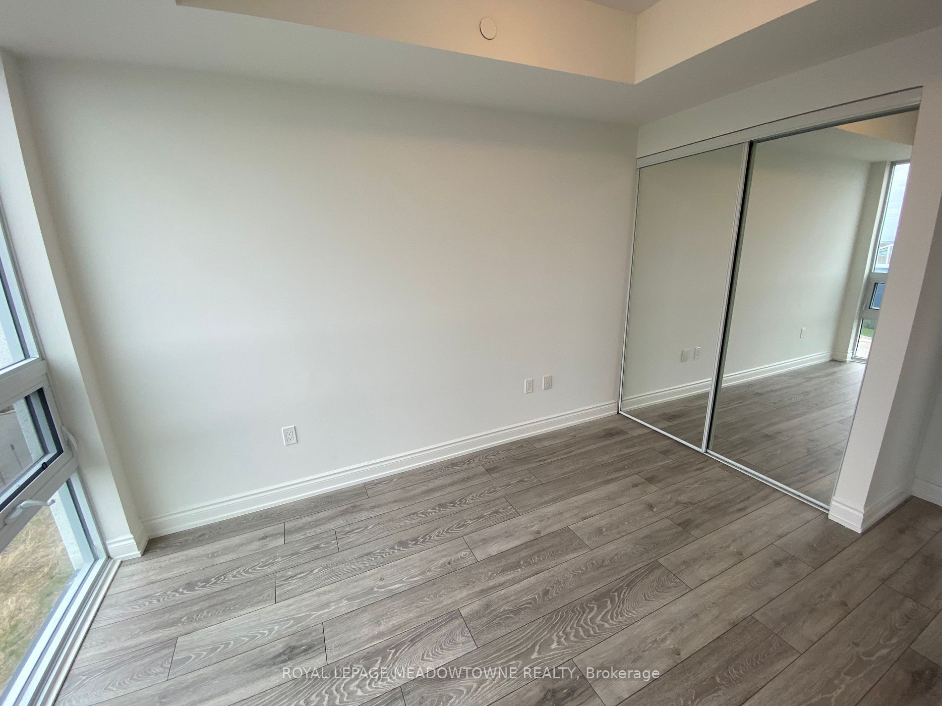 1050 Main St, #511