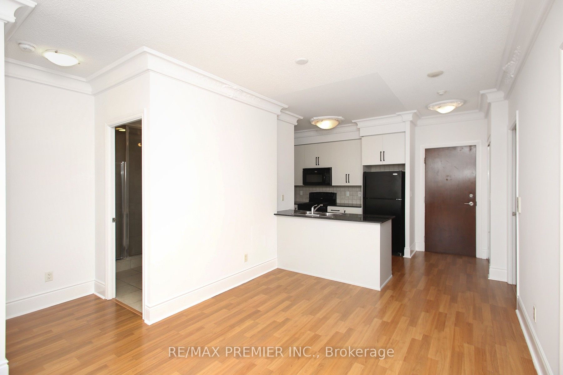310 Burnhamthorpe Rd, #Ph3