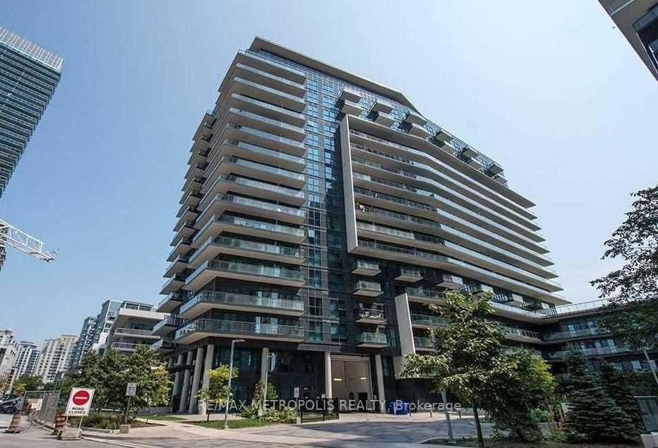 39 Annie Craig Dr, #706
